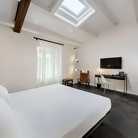 Hotel A.d. 1768 Boutique